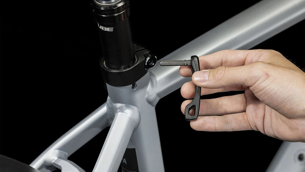 Cube Nuride Hybrid EXC 750 Allroad Polarsilver´n´black – Bild 5